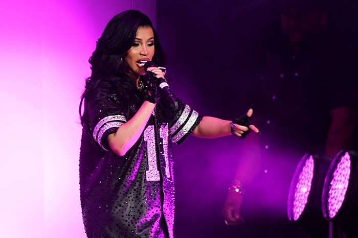 THE TRASH REPORT: Flag Girlies, Cheese Girlies, and Men Being Veep-y